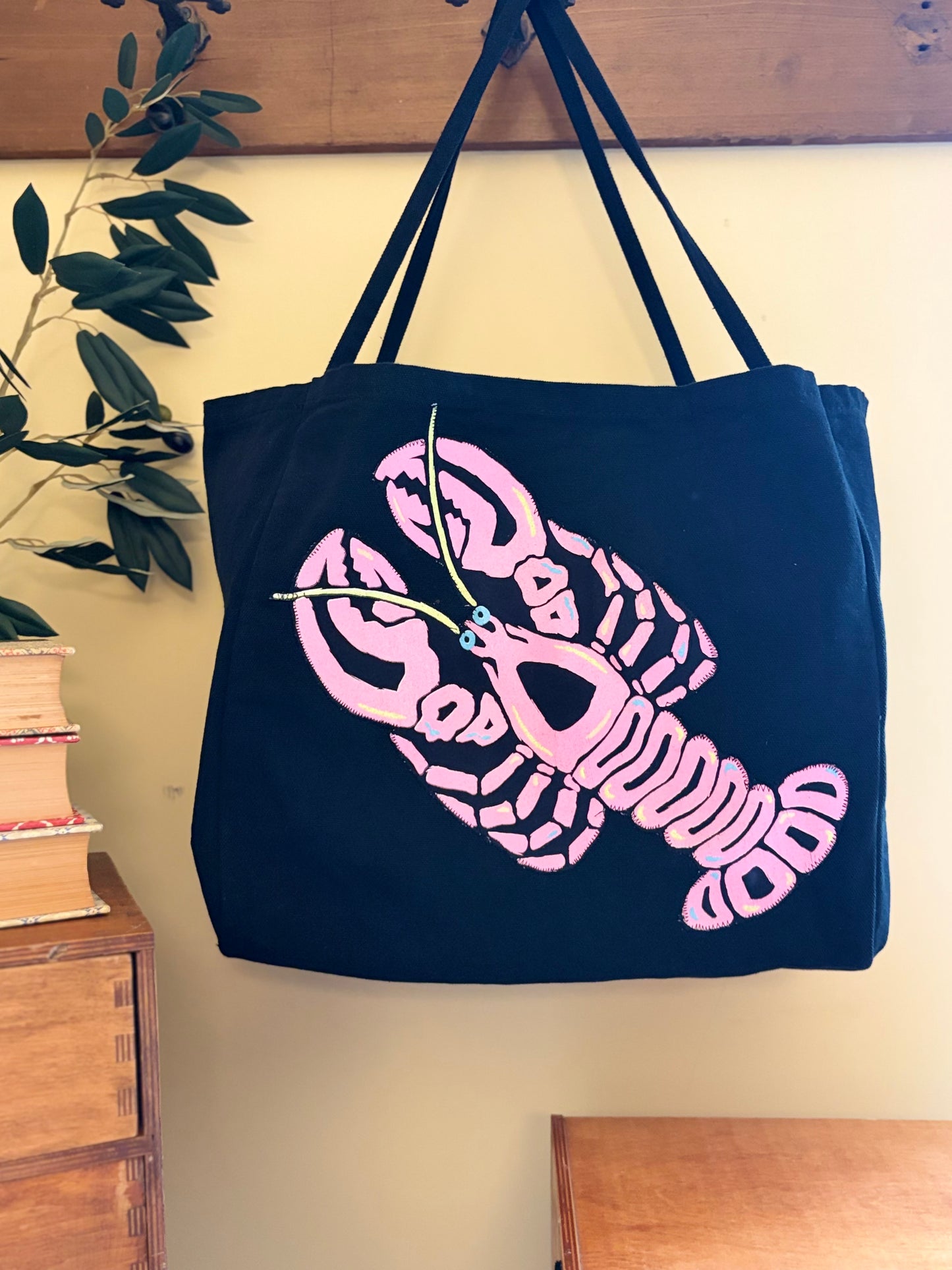 Big Pink Lobster - Black