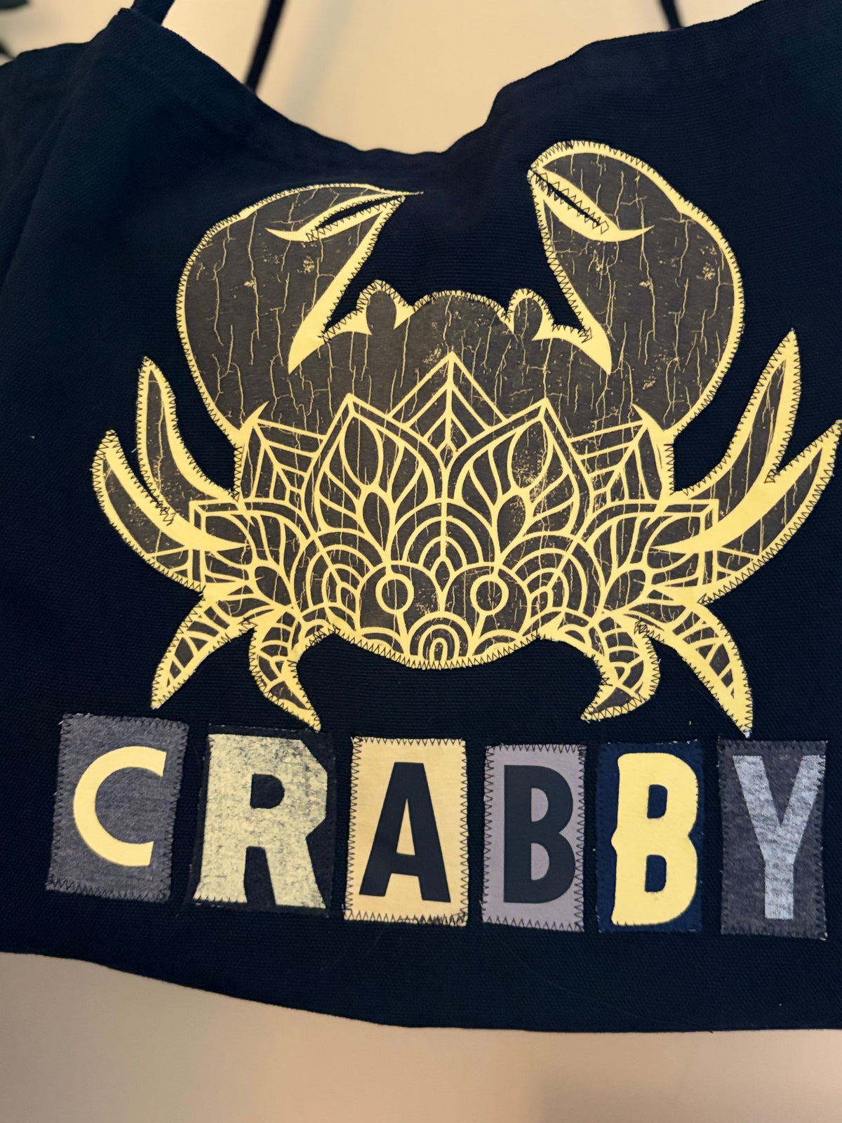 Crabby - Black