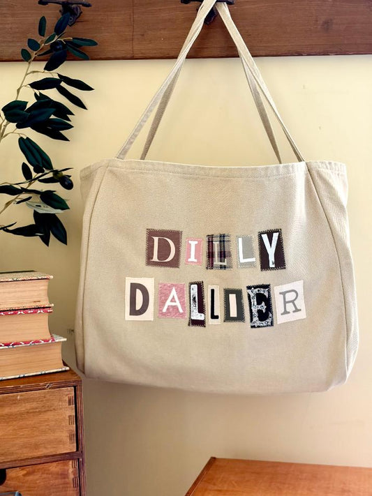 Dilly Dallier - Light Khaki